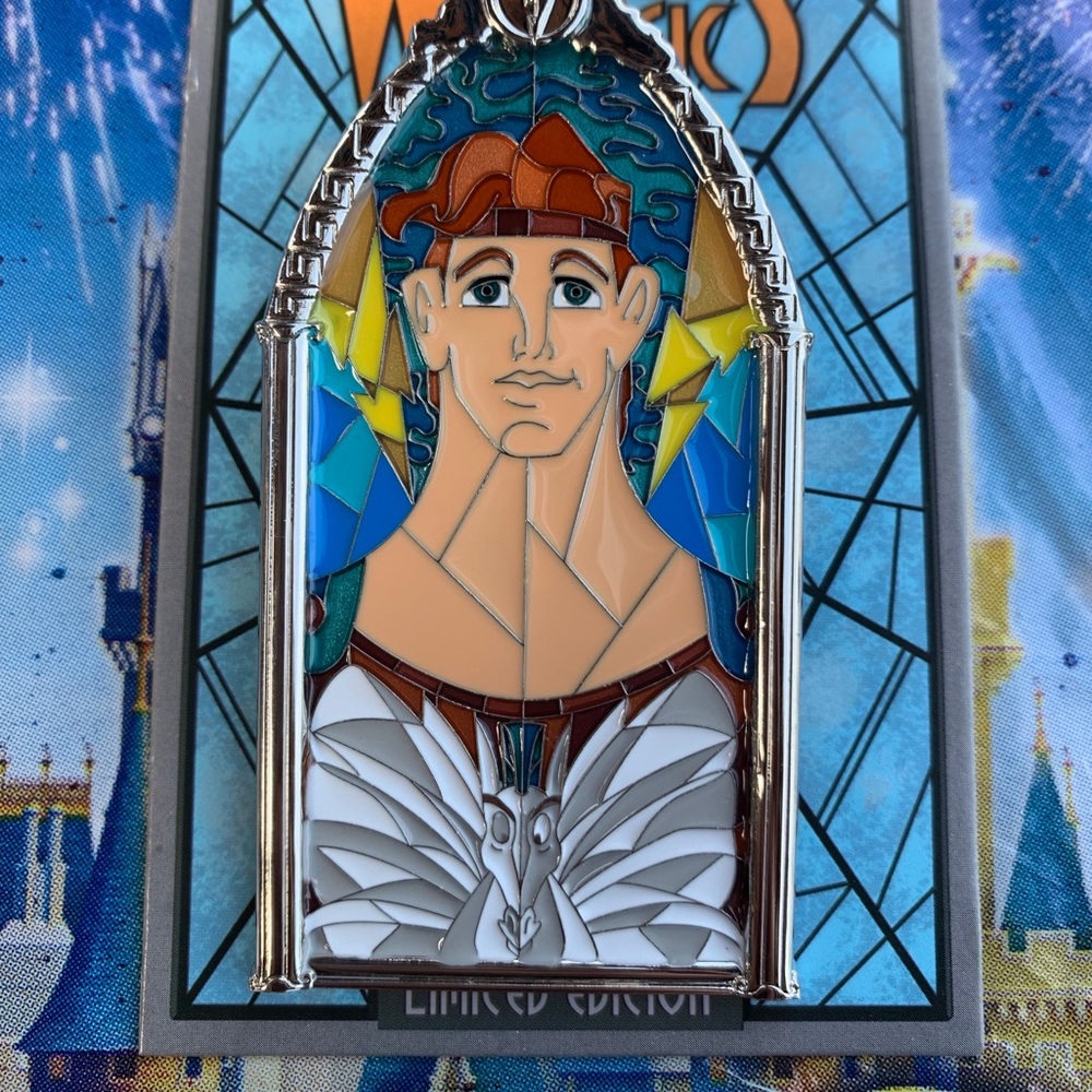 Disneyland windows of magic “ Hercules “